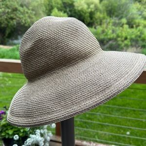 Eric Javits New York Hampton Squishee Summer Hat